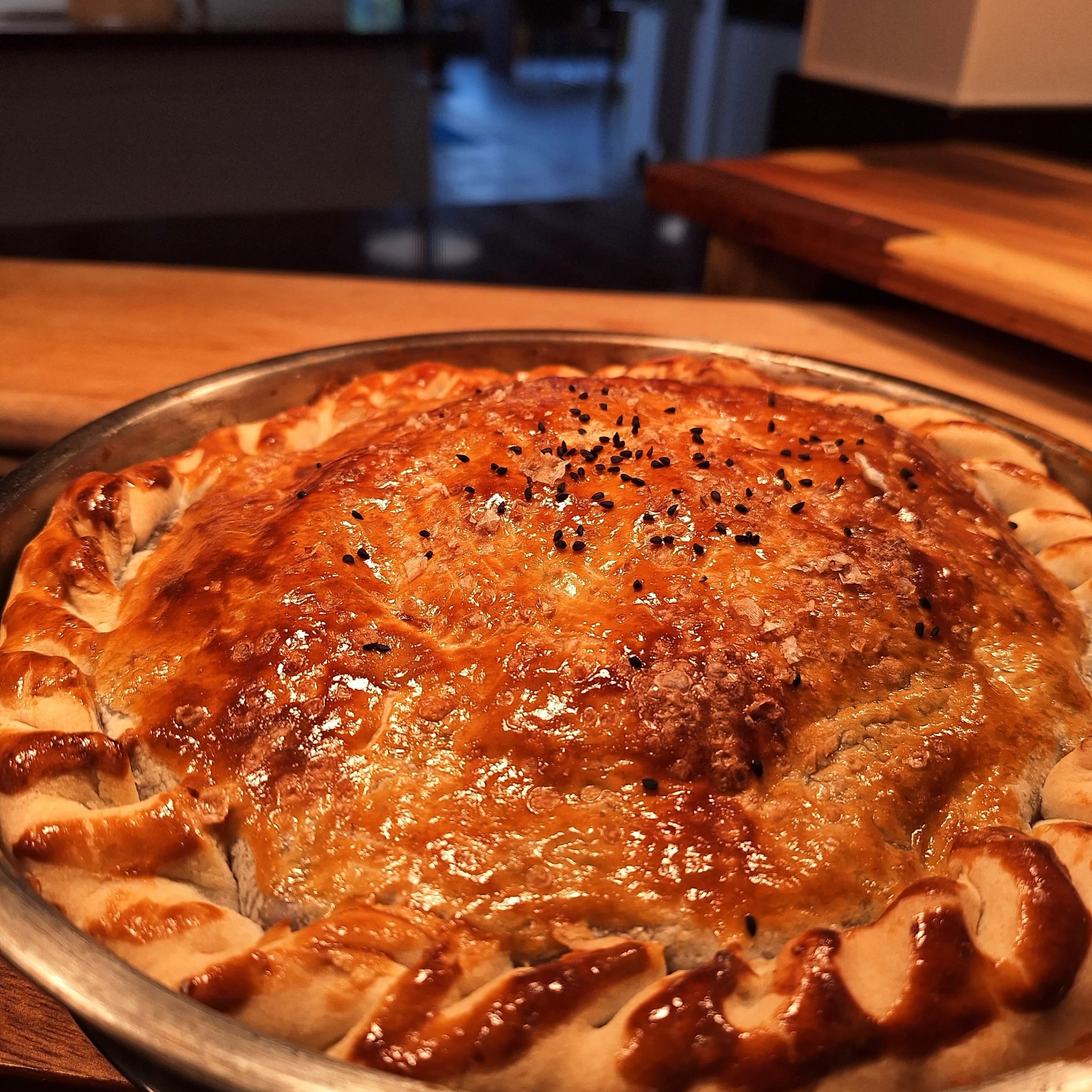 The Pie — glazed · seeded