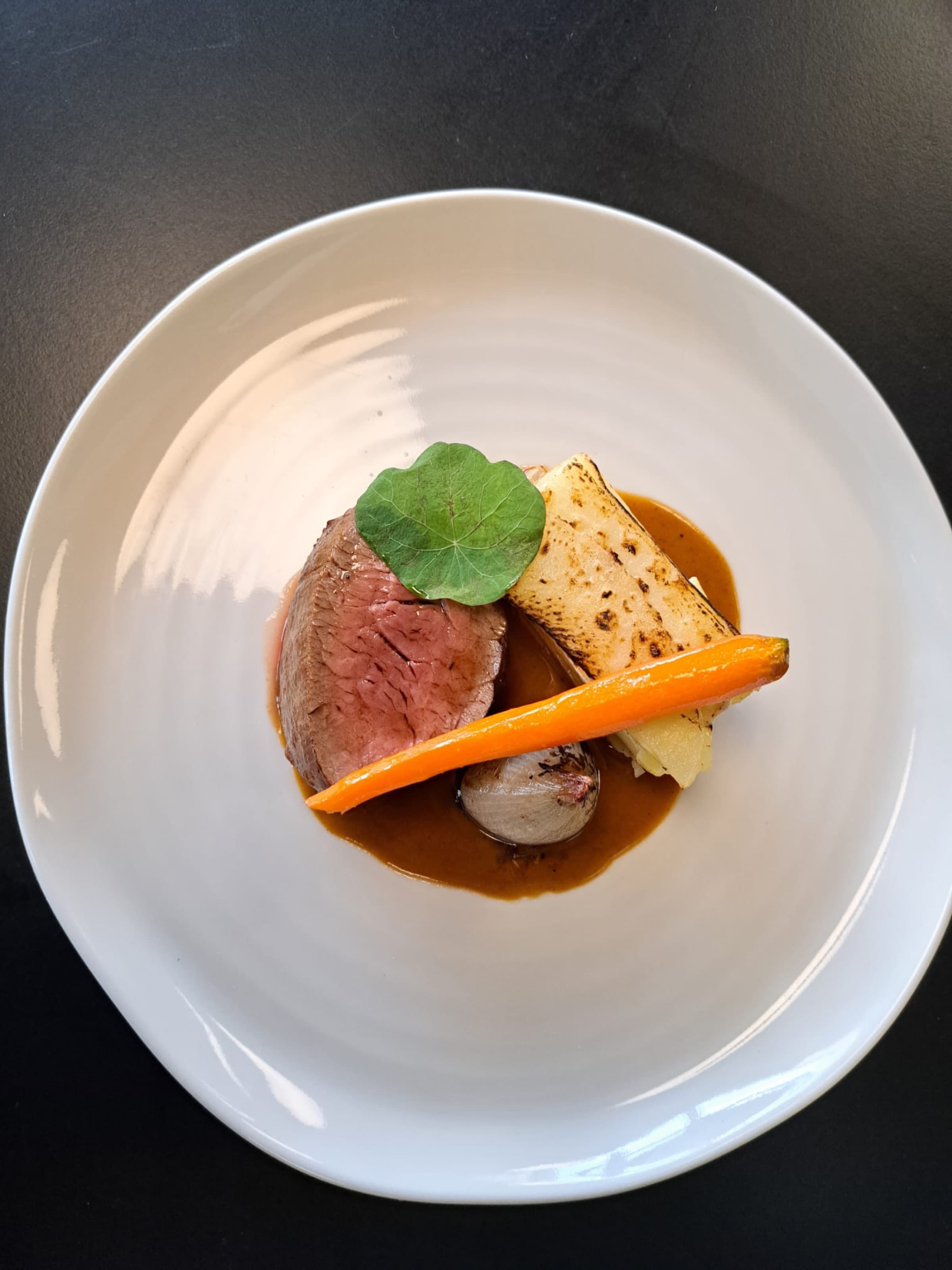 Beef Fillet — nasturtium · jus
