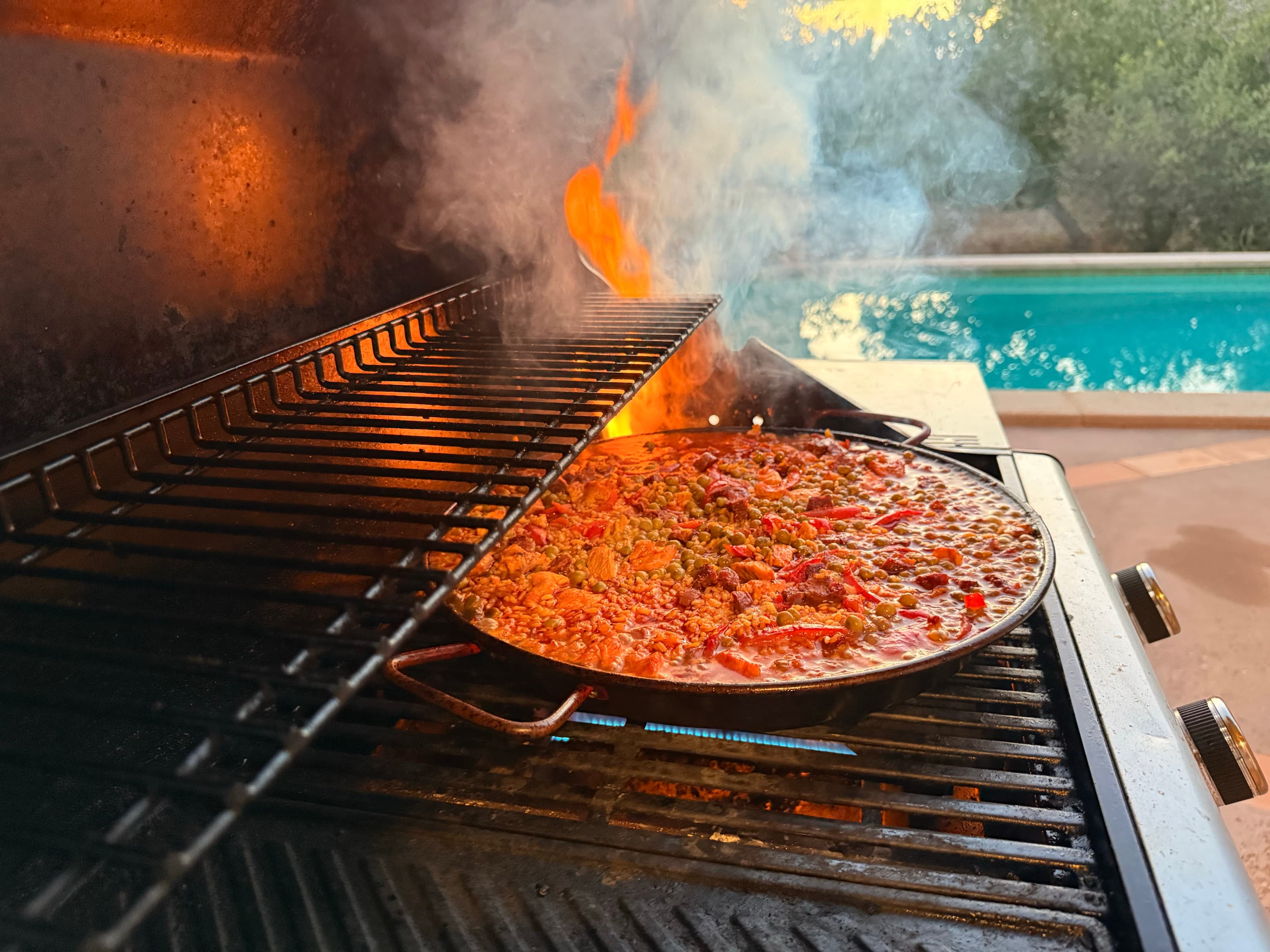 Paella, Open Fire — flame · saffron