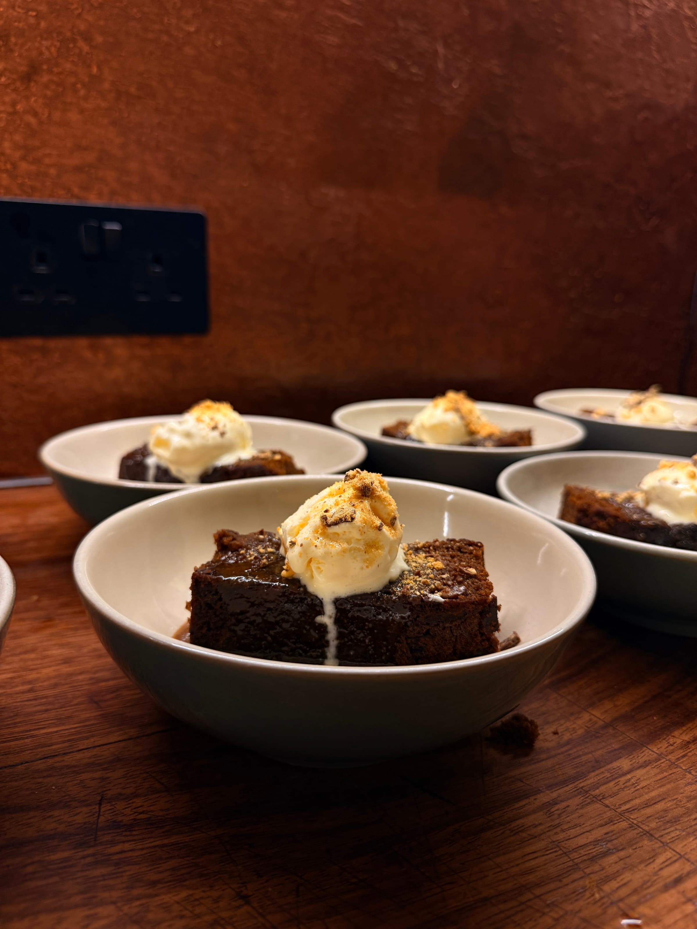 Brownies — vanilla · warm