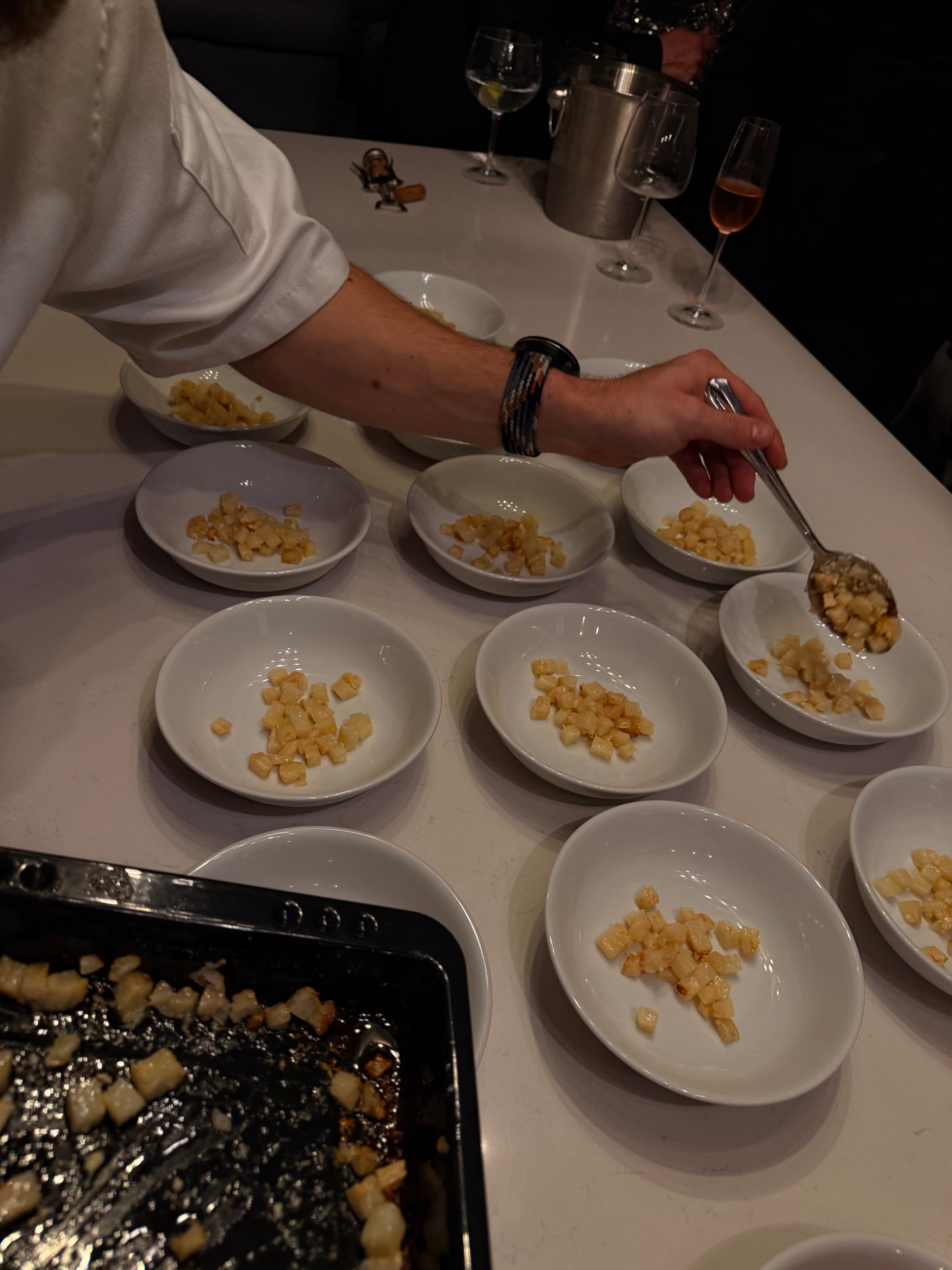 Gnocchi, Spooned — golden · bowls
