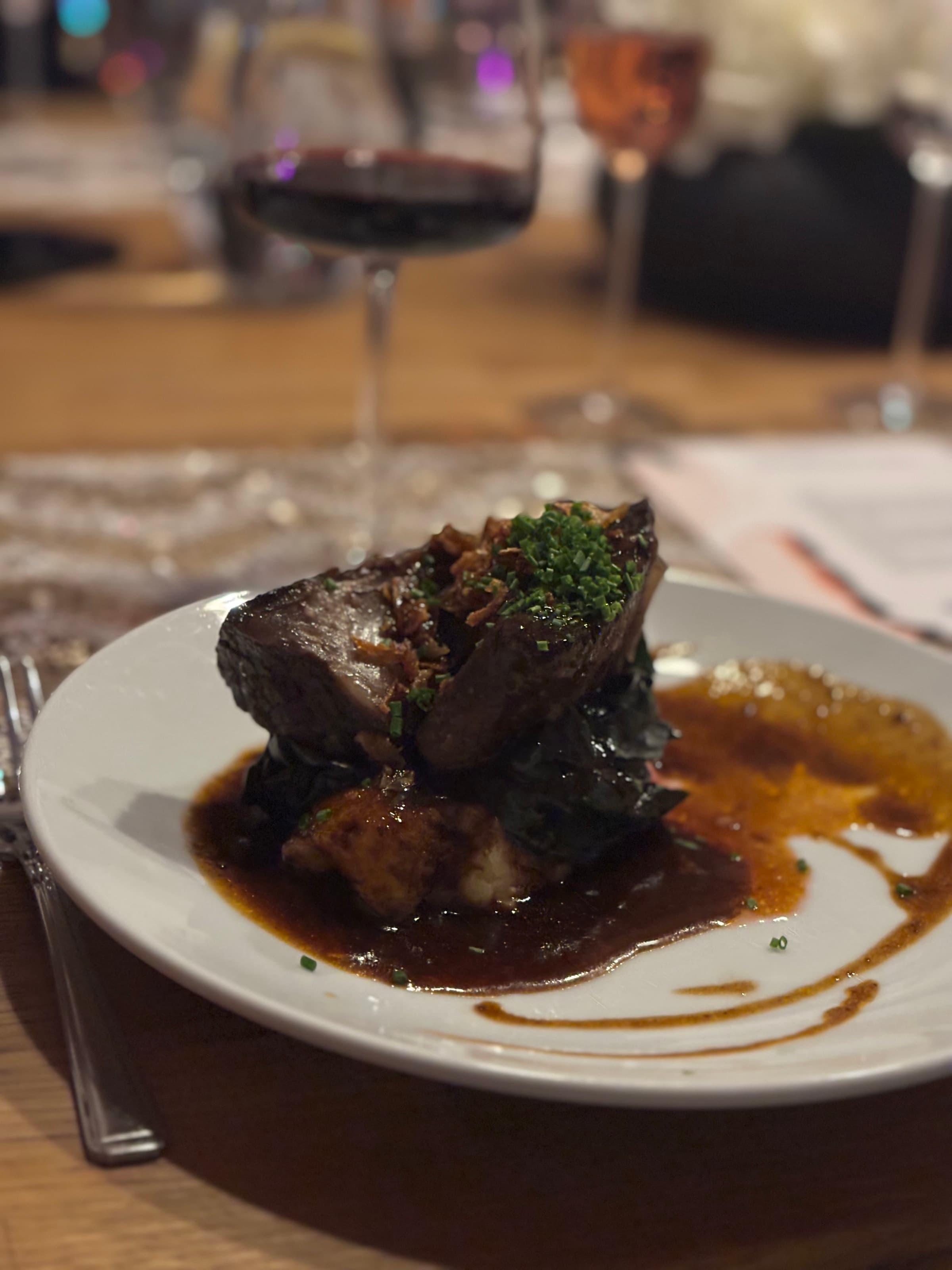 Beef, Braised Dark — red wine · mash